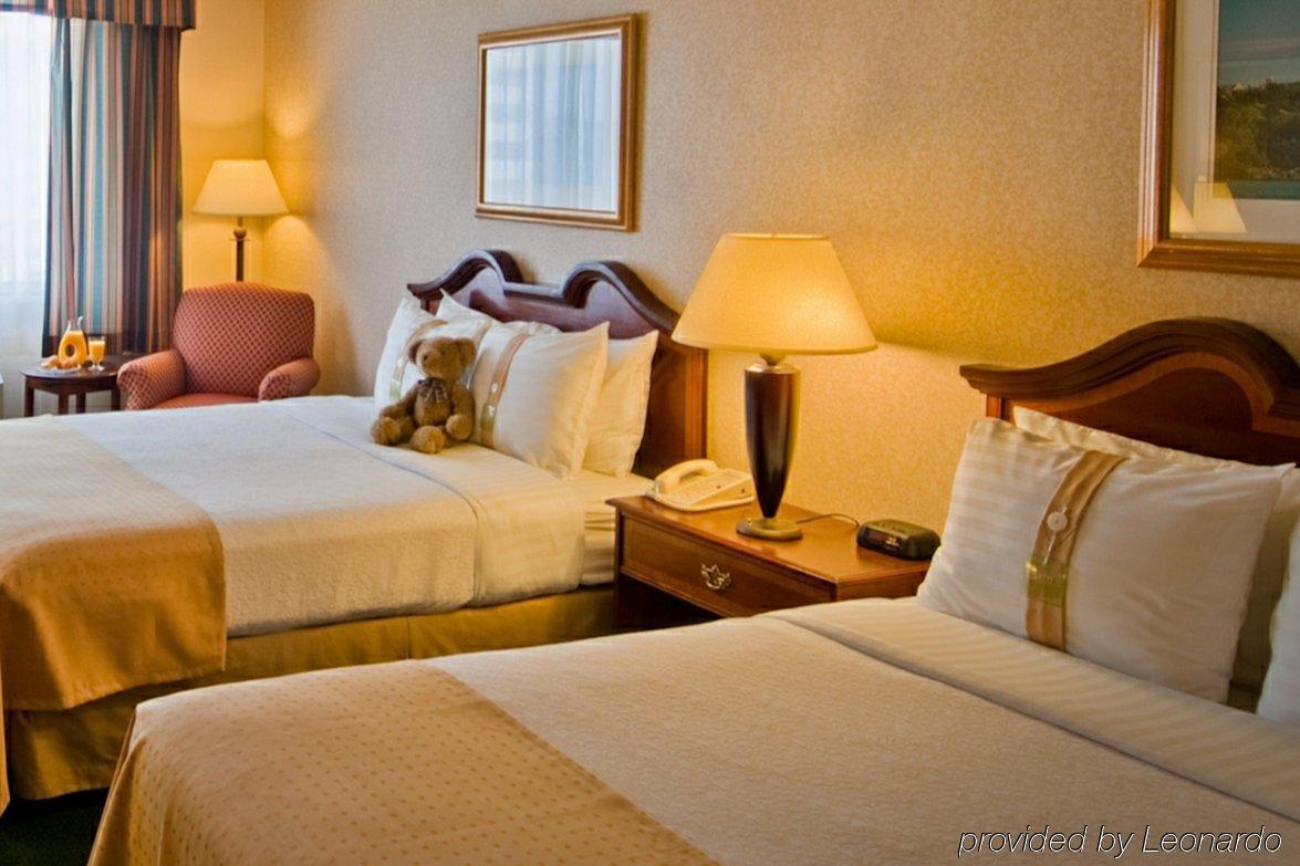 At Ballston By Ihg Hotel Arlington