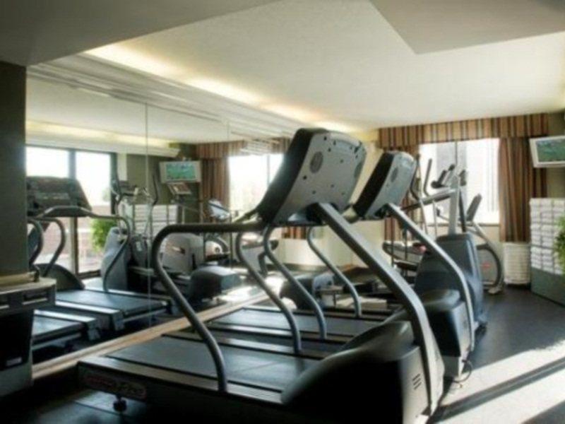 Hotel At Ballston By Ihg